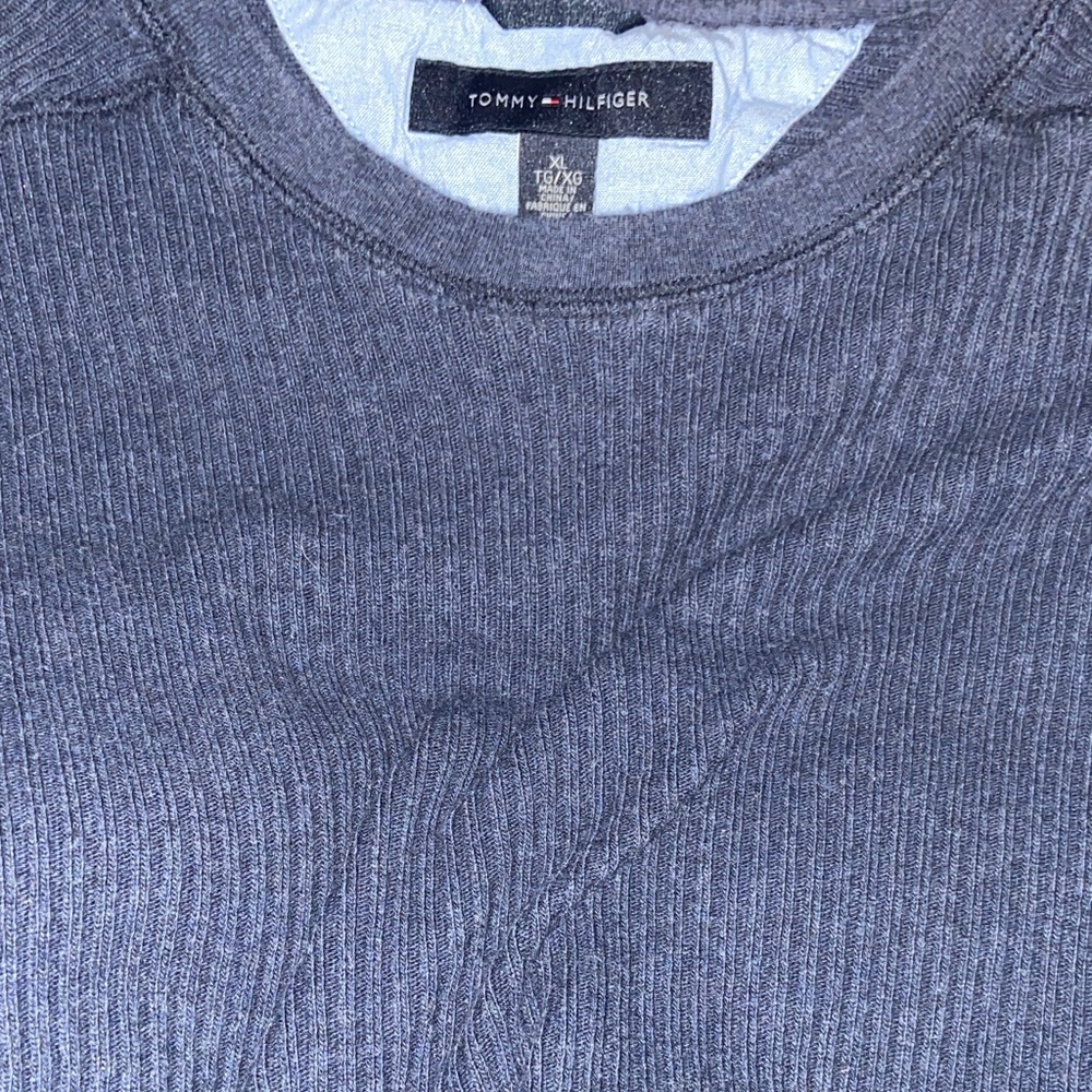 Tommy Hilfiger Men's Dark Blue Ribbed Crewneck Sweater/lightweight Long sleeves
